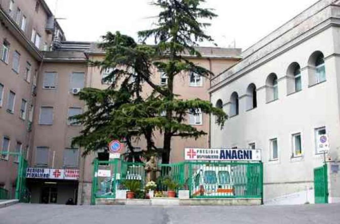 Querelle per i letti d'ospedale, Sarra: "Basta scaramucce, serve collaborazione"