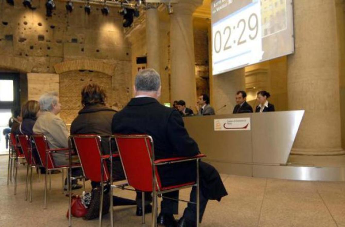 Appartamenti e locali all'asta per crisi: Equitalia passa all'incasso