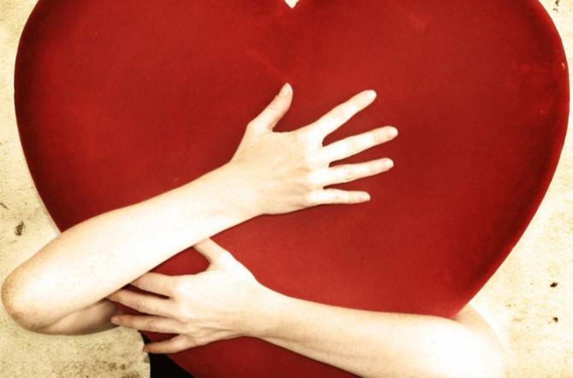 La forza dell'amore: un sentimento che trasforma l'inverno in primavera