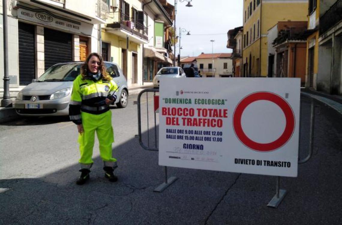 Ordinanza antismog, giro di vite anche sull'accensione di riscaldamenti e fuochi