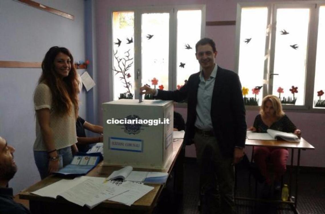 Alle 18 la proclamazione degli eletti. Vince Veronesi, buona la prima del M5S