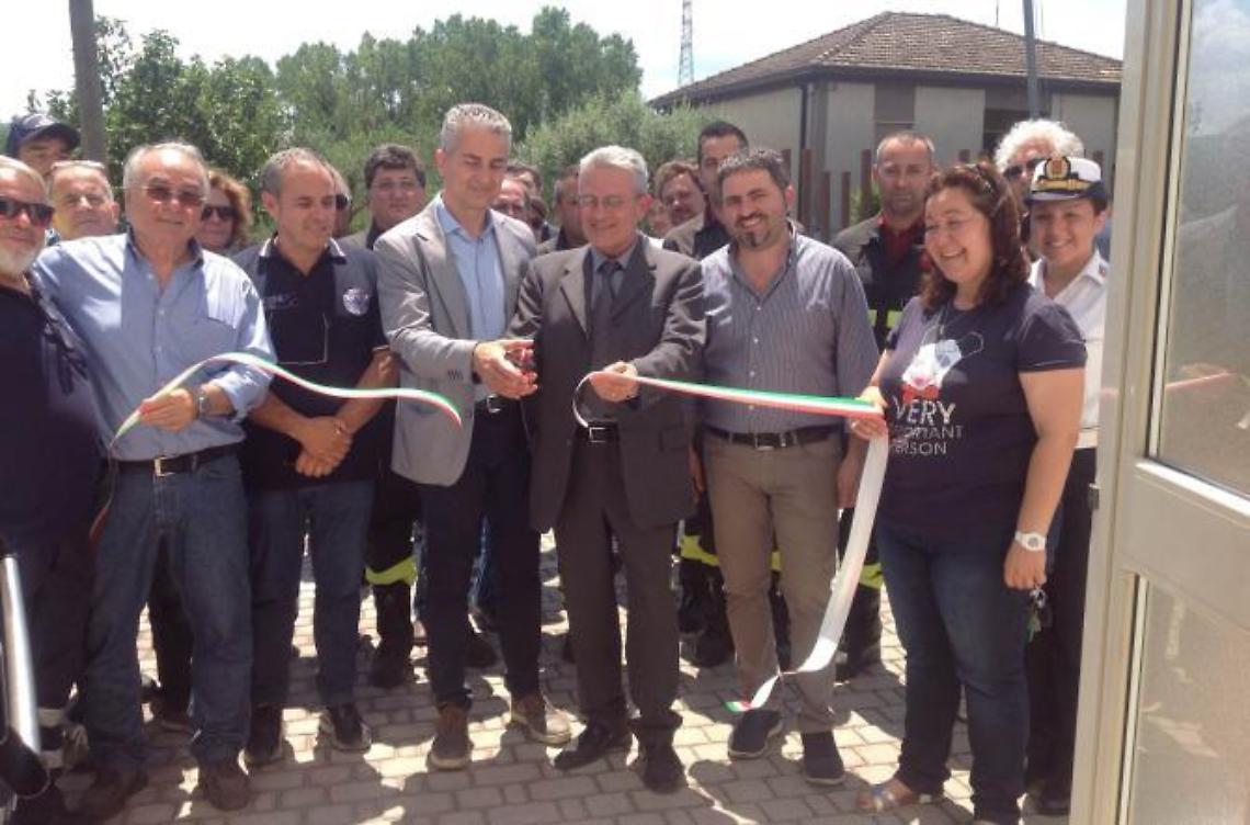 Un presidio contro gli incendi: inaugurata la nuova sede del vigili del fuoco