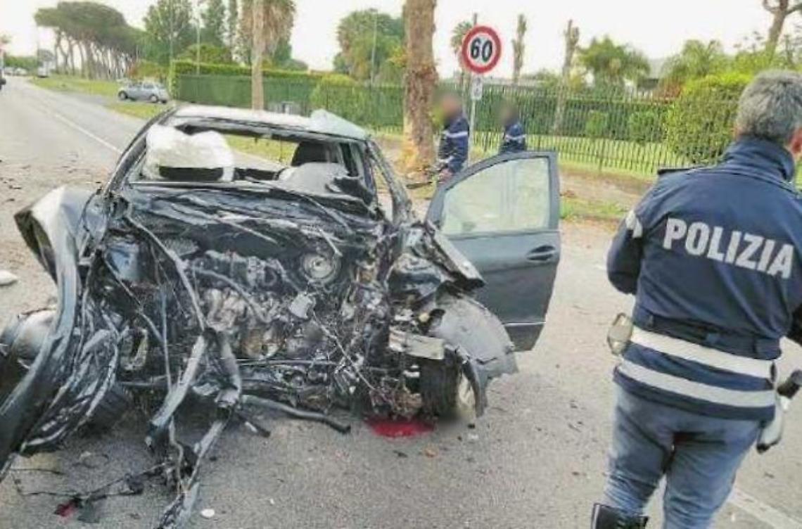 Focus sugli incidenti: Il maggior numero di decessi in auto si verifica il venerdì notte