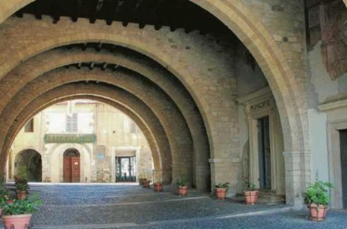 Assenze in Comune, urbanistica maglia nera: da gennaio a marzo presenze solo al 61%
