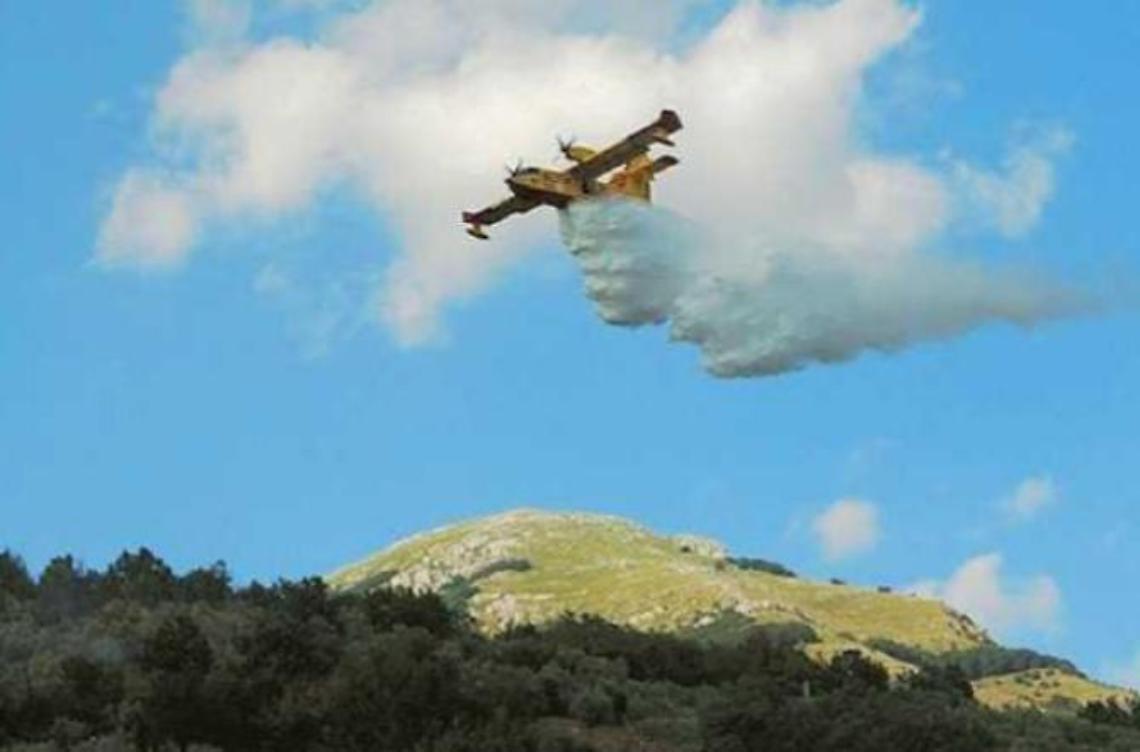 Incendi, il Lazio in prima linea