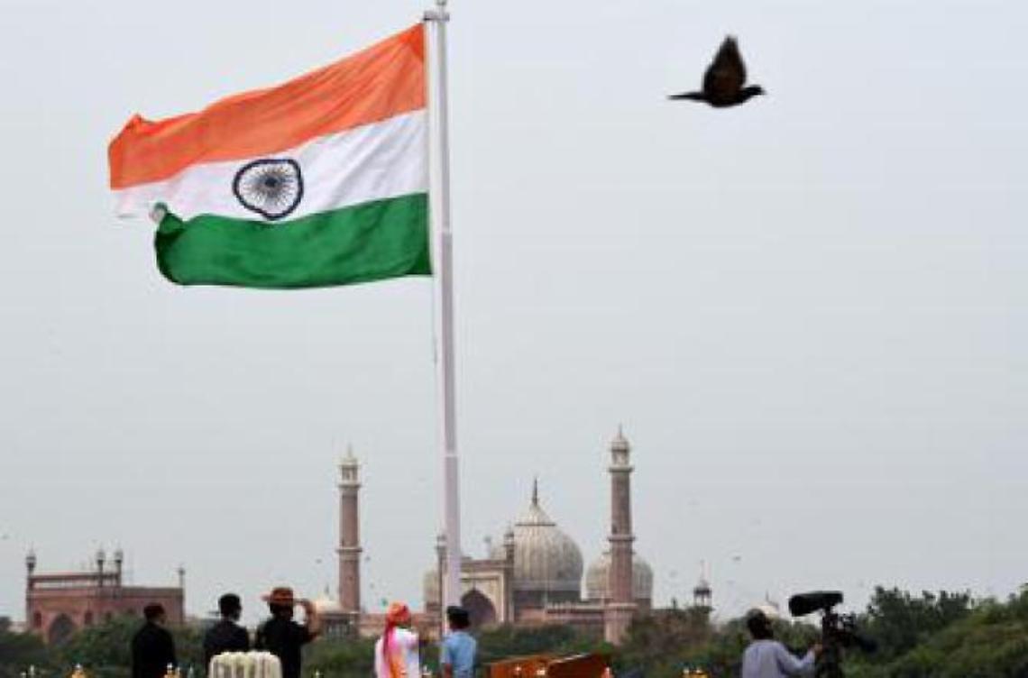 Tragico incidente in India: due bimbi e un ragazzo sgozzati dai fili degli aquiloni