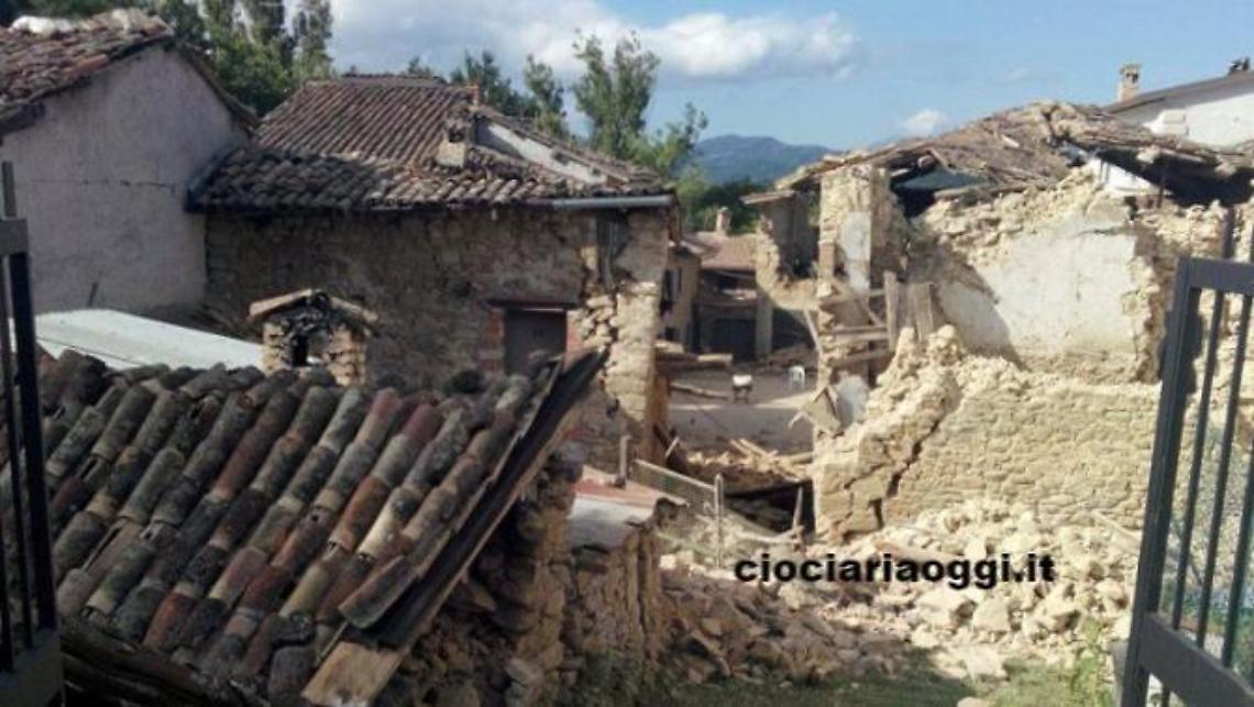 Terremoto nel Reatino: nella notte "sciacalli" in azione. La denuncia del Sindaco