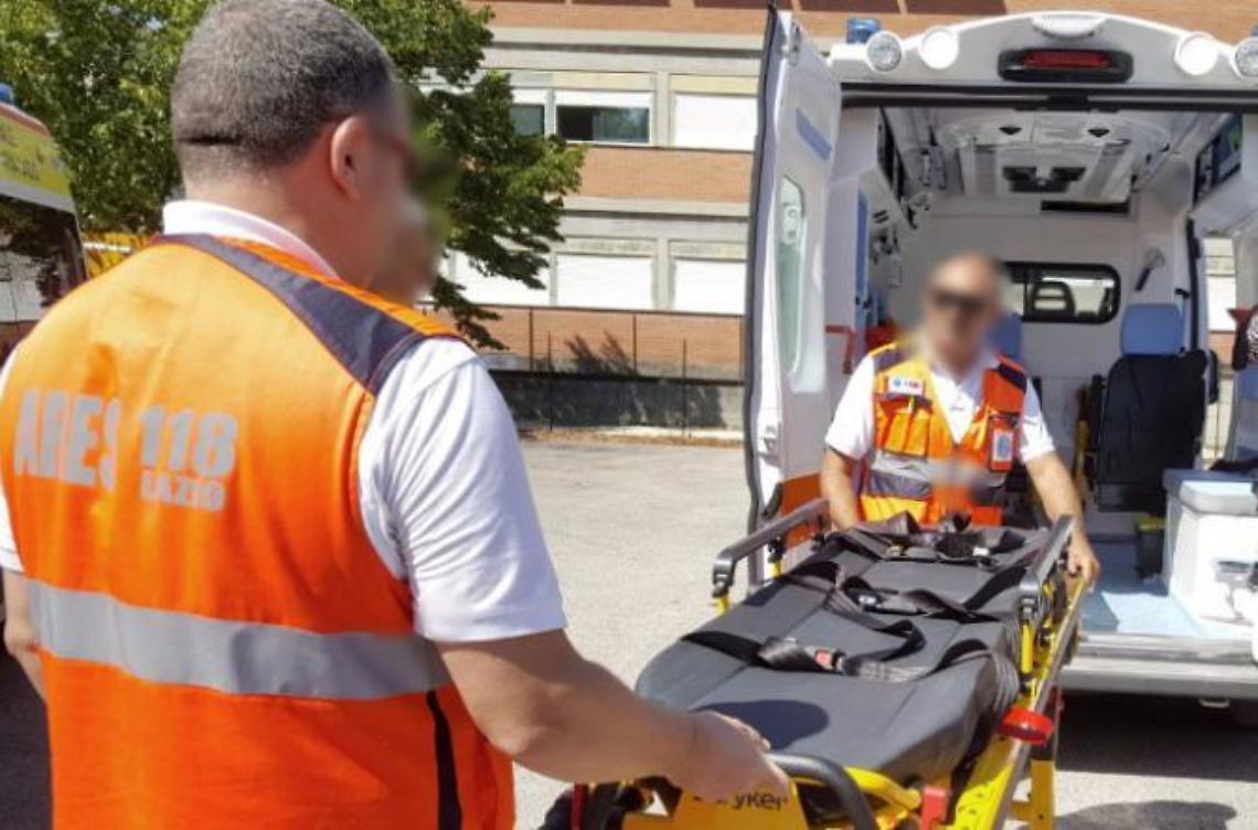 Forbiciata contro la mamma