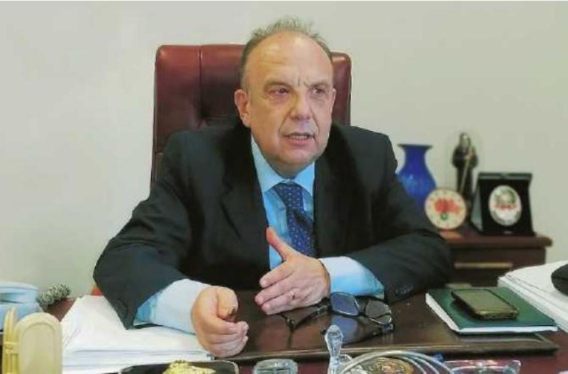 Schede contraffatte: due indagati. L'inchiesta si allarga