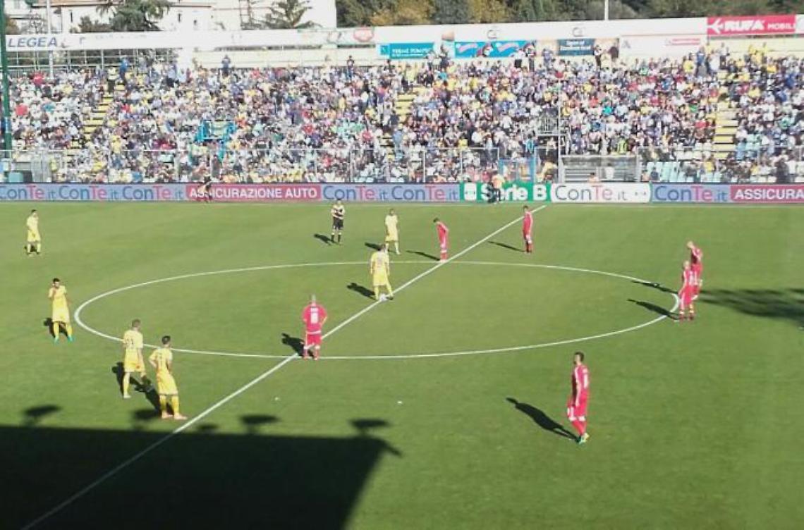 Frosinone-Bari 3 a 1. Daprelà accorcia le distanze al 30' della ripresa