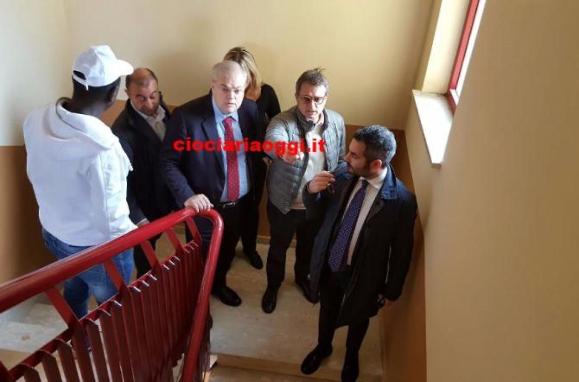 D'Alessandro insiste: «I profughi non possono stare lì»