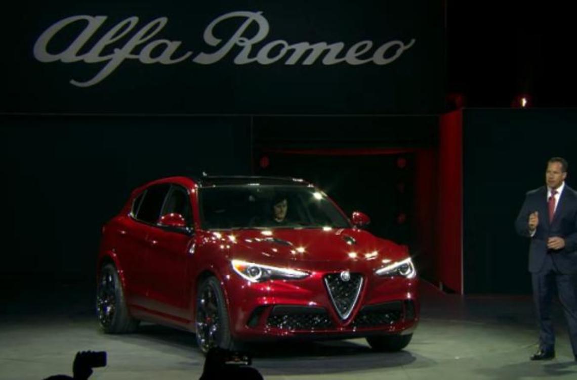 Il Suv Stelvio presentato a Los Angeles. La produzione parte a fine mese