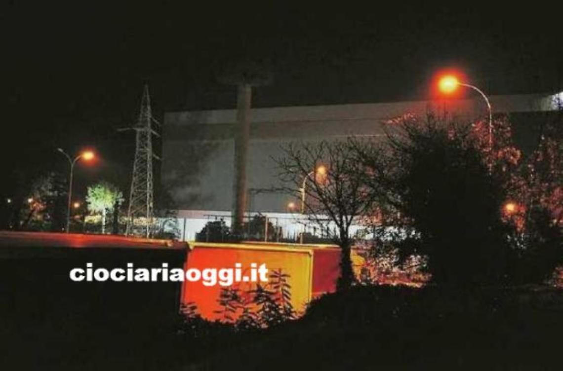 Operaio schiacciato da un rullo
