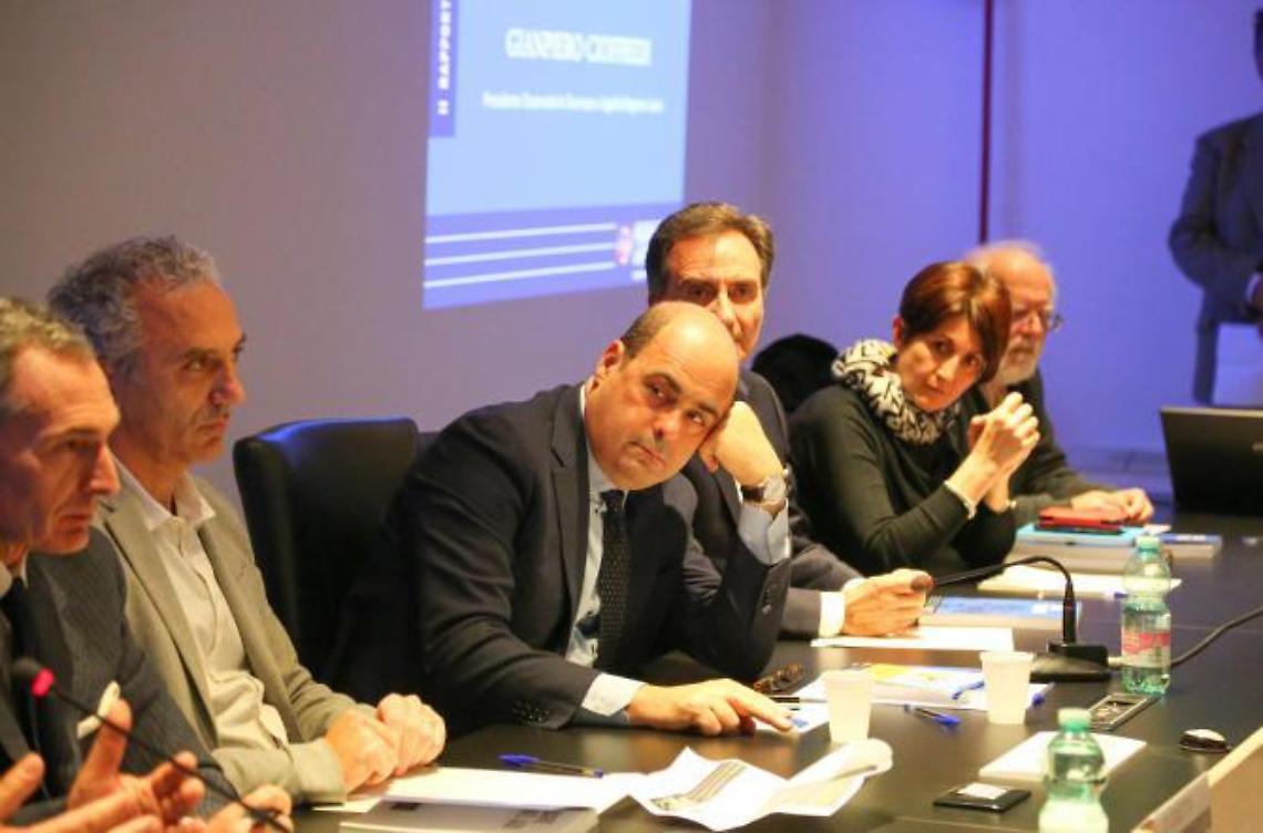 La camorra si insinua in silenzio. Niente armi, si infiltrano nell'economia