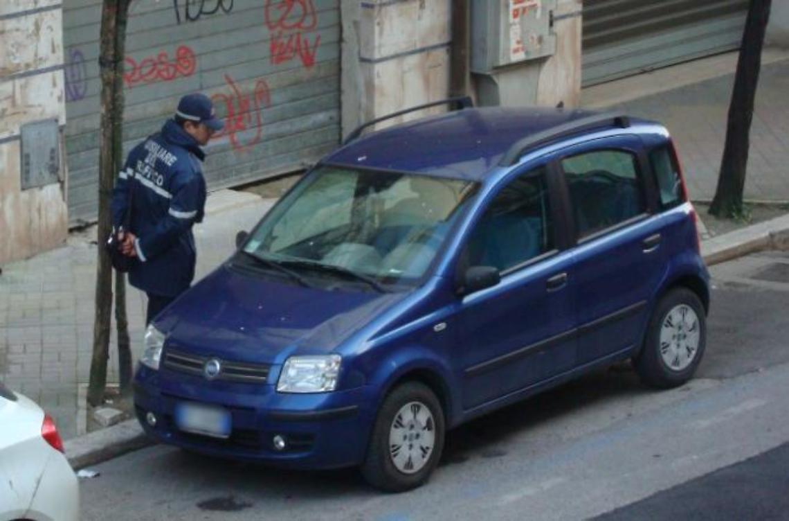 Licenziati gli ausiliari, sindacati in trincea