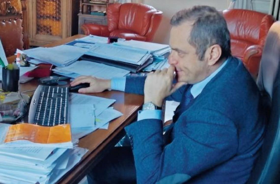 Intesa Pd-Cinque stelle, i partiti annunciano l'accordo: De Donatis reagisce