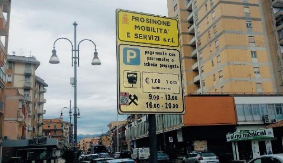 Strisce blu e tariffe aumentate: Zeppieri assolto da tutte le accuse