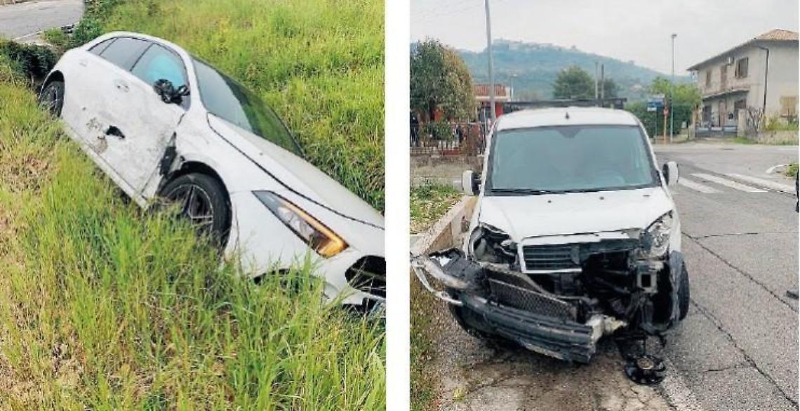 Incidente all'incrocio "killer": due giovanissimi finiscono in ospedale