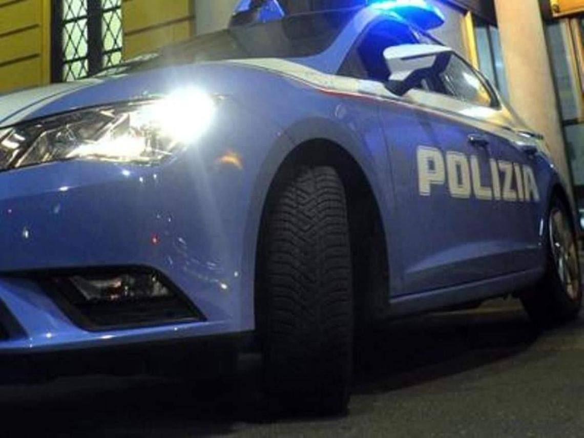 Offerta vantaggiosa in rete, ma è solo l'ennesima truffa: denunciata una coppia
