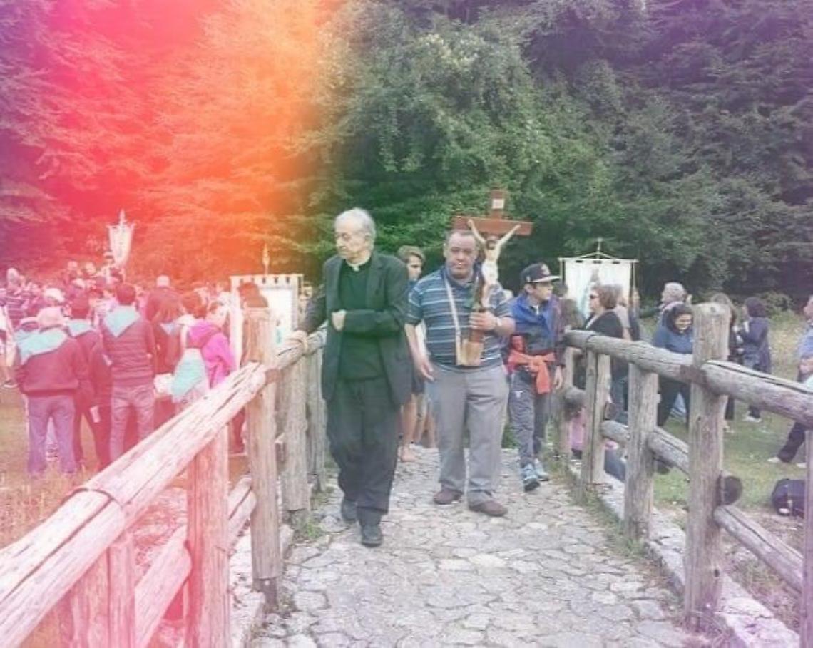 Sacerdote ucciso dal Covid: dolore per la morte di don Adamo Gizzarelli