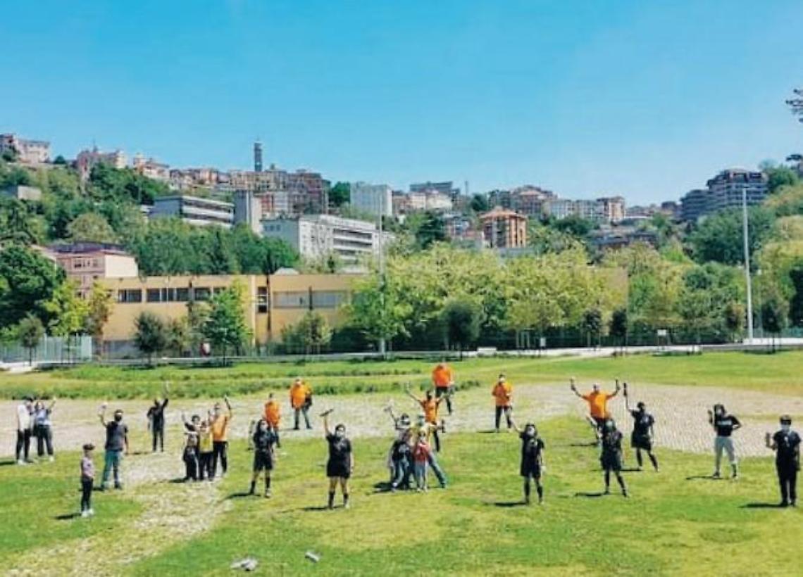 Uniti per un mondo più pulito: raccolti 6 chili di cicche di sigarette