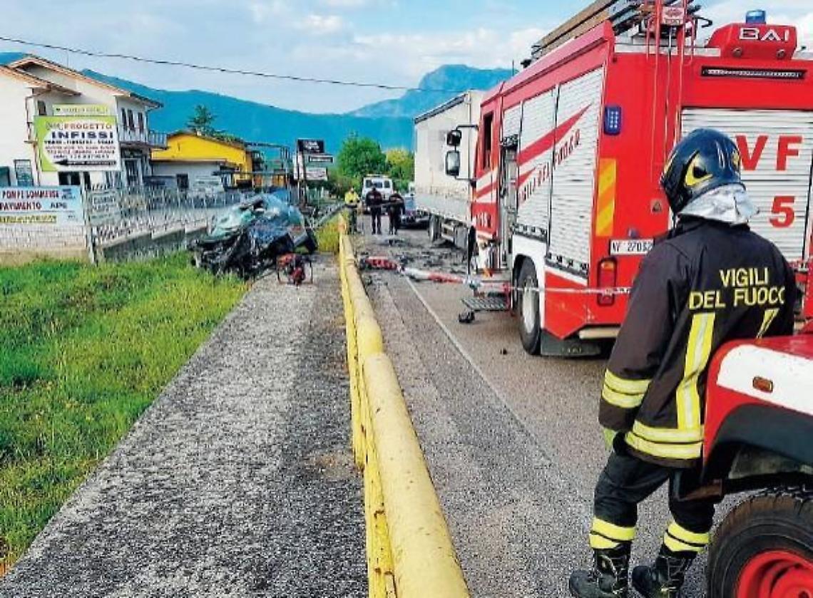 Muore in un incidente mentre va al lavoro: Alessio Veseli, 22 anni, non ce la fa