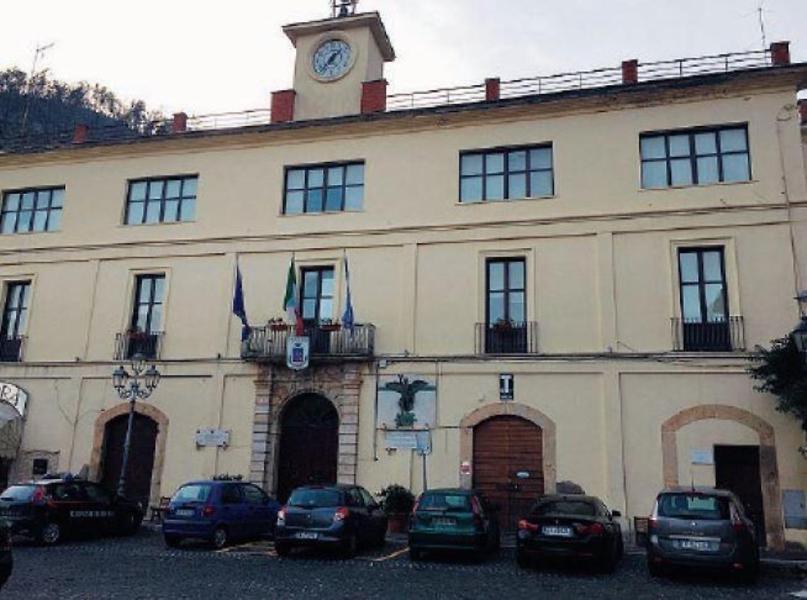 San Giovanni Incarico: la crisi morde. Per chi non ce la fa c'è la borsa di studio