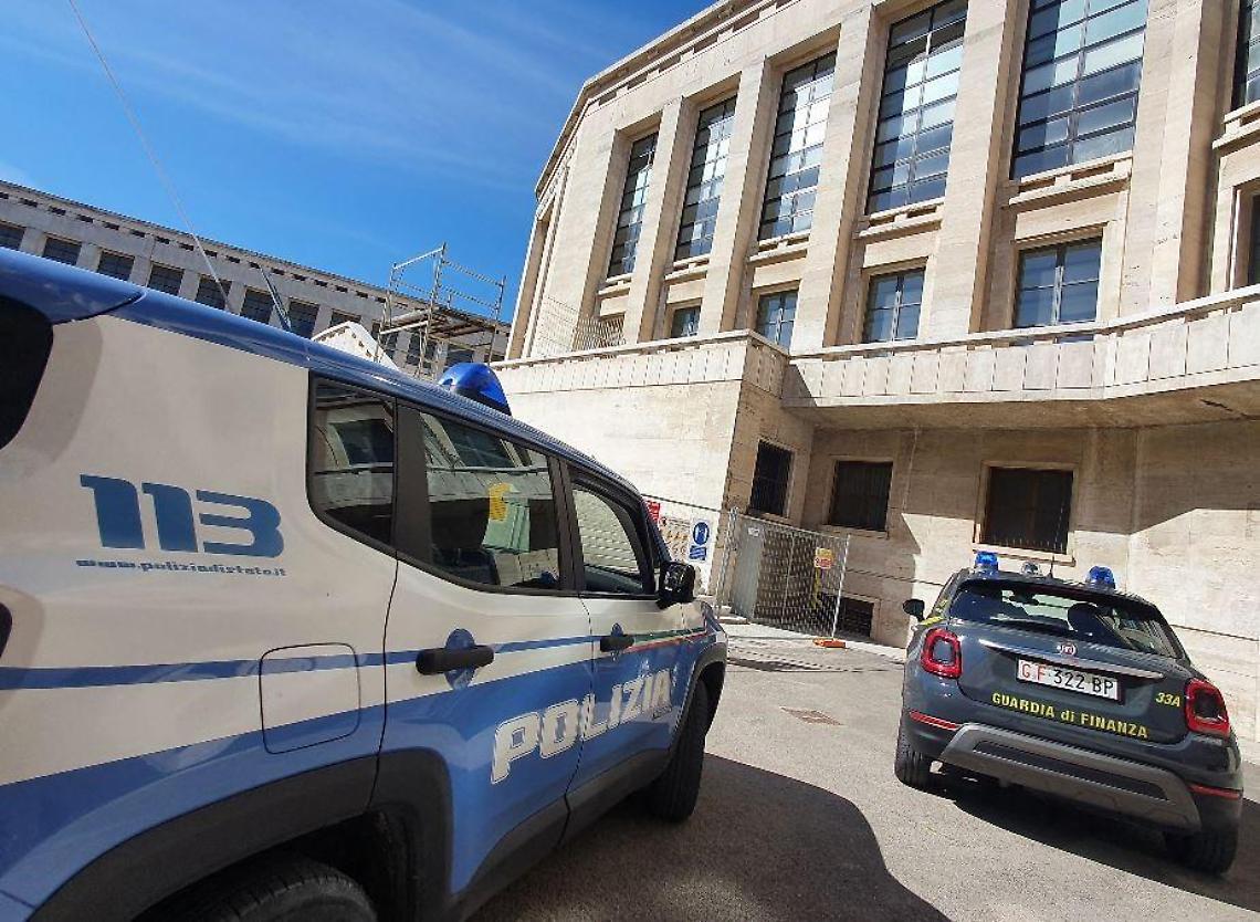 Concorso Asl, incongruenze e verbali falsi: le altre prove sui raccomandati