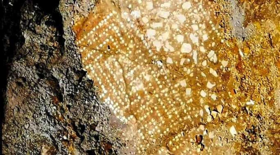 Lavori in piazza Innocenzo III: dagli scavi spunta un tesoro