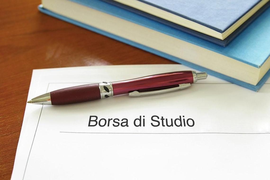 Borse di studio, ancora pochi giorni per presentare le domande