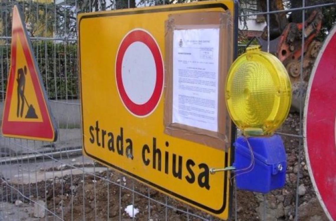 Regioni divise da una frana, provinciale ancora bloccata: appello alle autorità