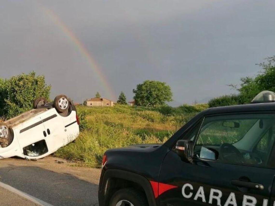 Incidente sulla Casilina, gravemente ferita una donna: elitrasportata