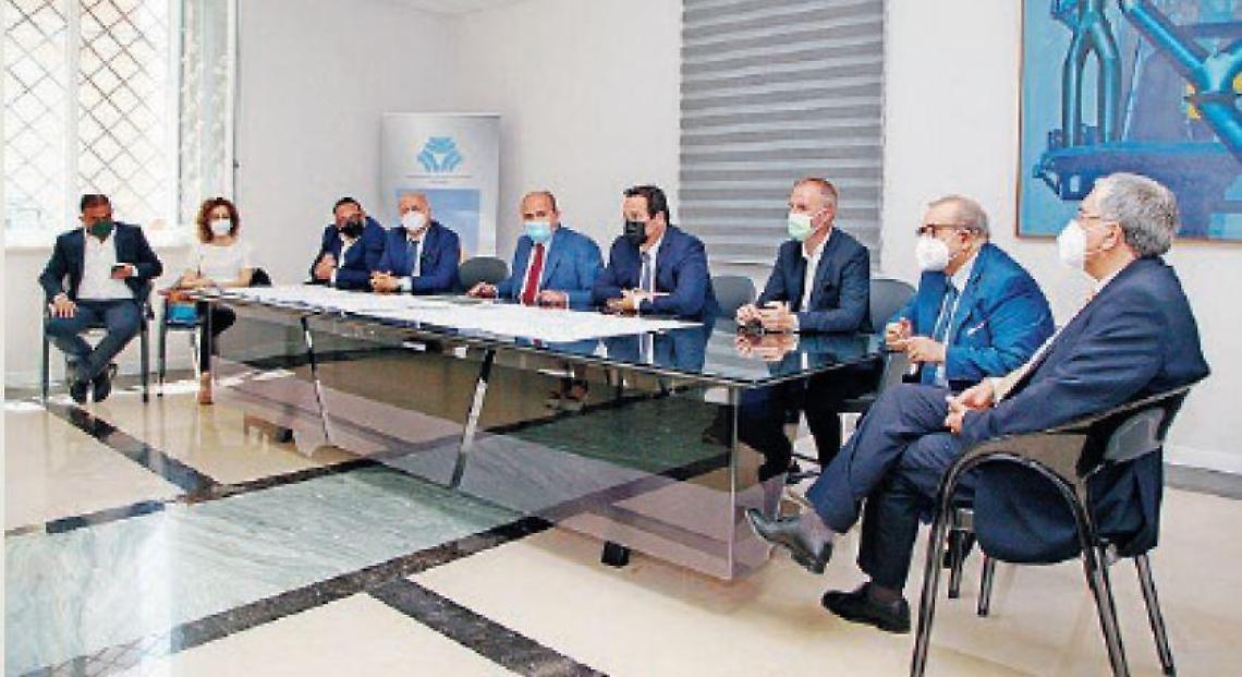 Patto di ferro per la ripartenza, al di là degli steccati politici
