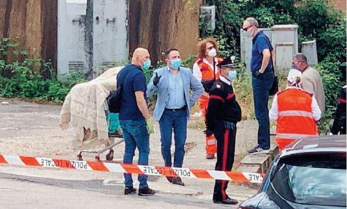 Cadavere nascosto a casa e poi in un carrello: in due a processo