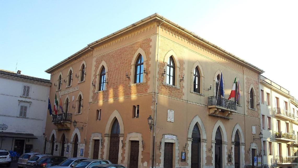 Sussidi e corruzione, l'ex consigliere Paolucci: «Dimostrerò che io non c'entro»