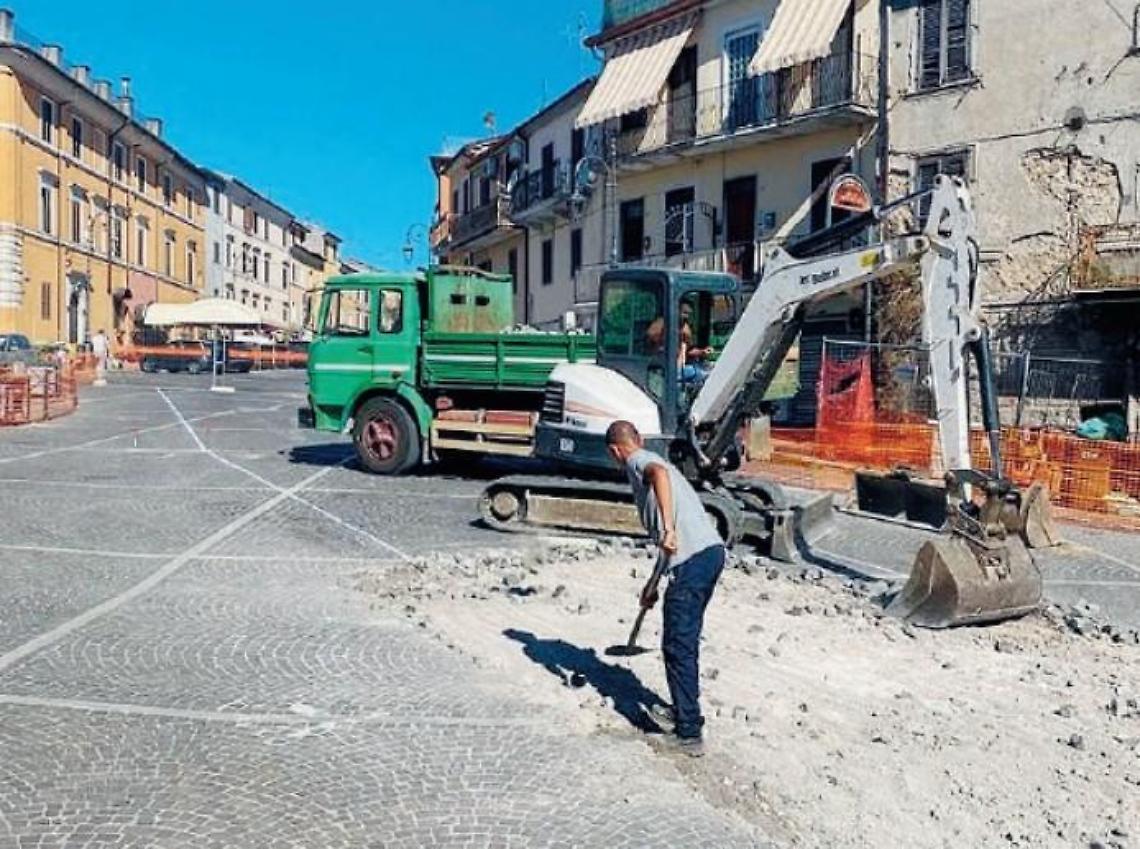 Piazza XXV Luglio, lavori al via...ma non mancano le polemiche