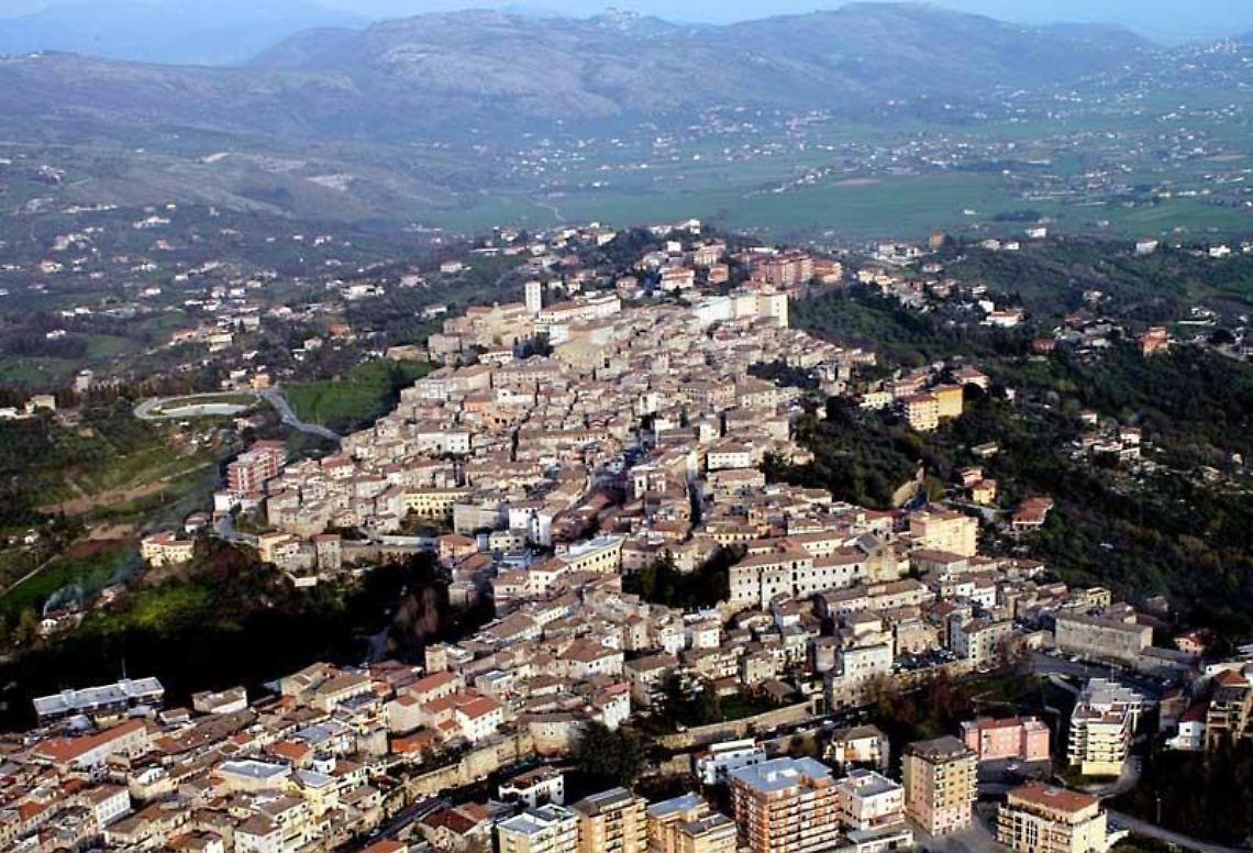 Anagni, la città diventa un grande set: iniziate le riprese de "Il Collegio"