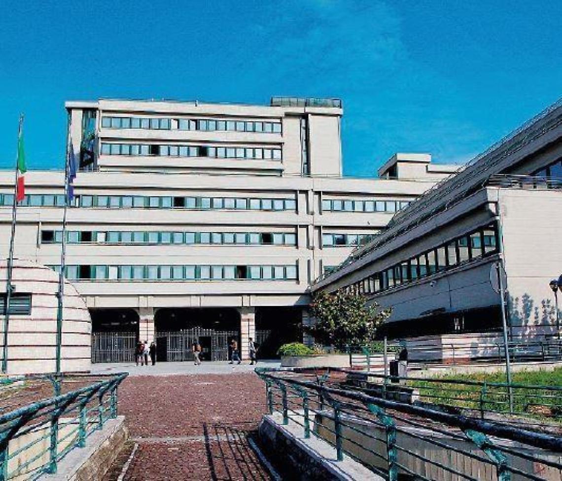 Stalker seriale: accusata di