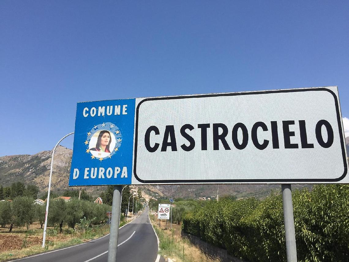 Castrocielo, una "panchina letteraria" per il rilancio della cultura