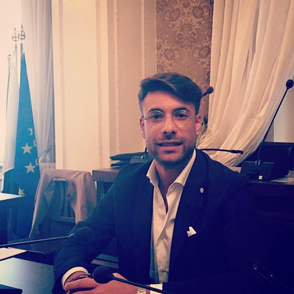 Luca di Stefano: &laquo;Un sincero augurio di buone feste a tutti i cittadini&raquo;