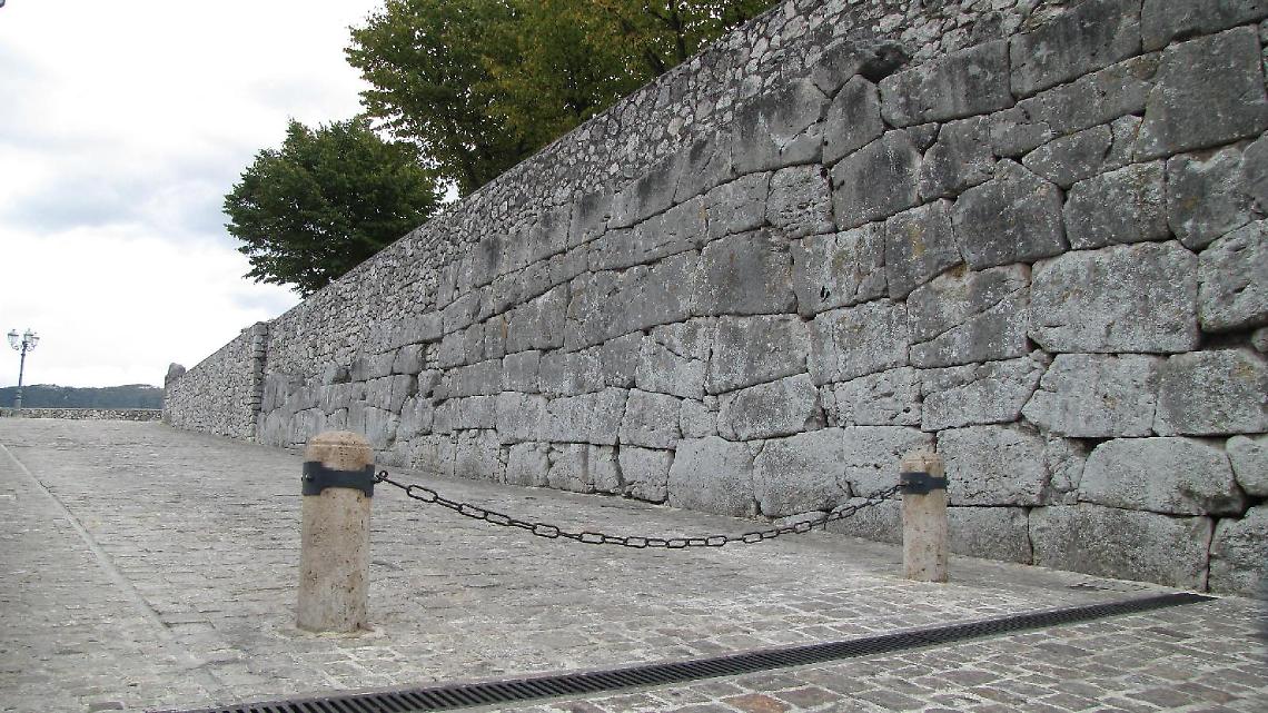 Mura poligonali: "Alatri nel Cuore" vuole istituire un centro studi