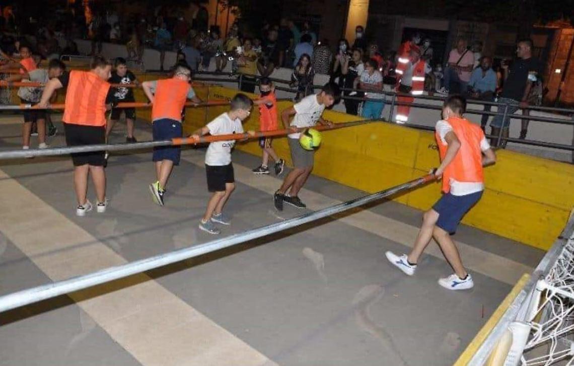 Ripi, primo torneo di calcio balilla umano: binomio di sport e sano divertimento