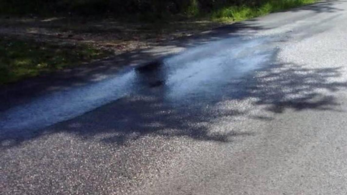 Perdita idrica in via Capranica e nessuno interviene: residenti delusi e arrabbiati
