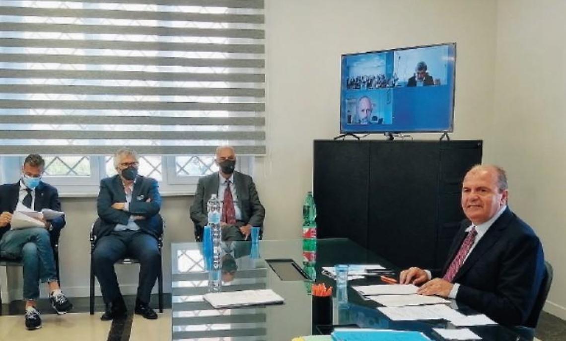 Consorzio unico, sfida finale per i posti nel cda: assetti e strategie