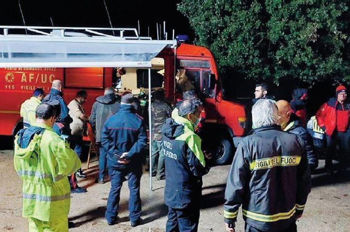 Raccoglie i funghi: si perde nel bosco, rintracciato dopo ore di paura