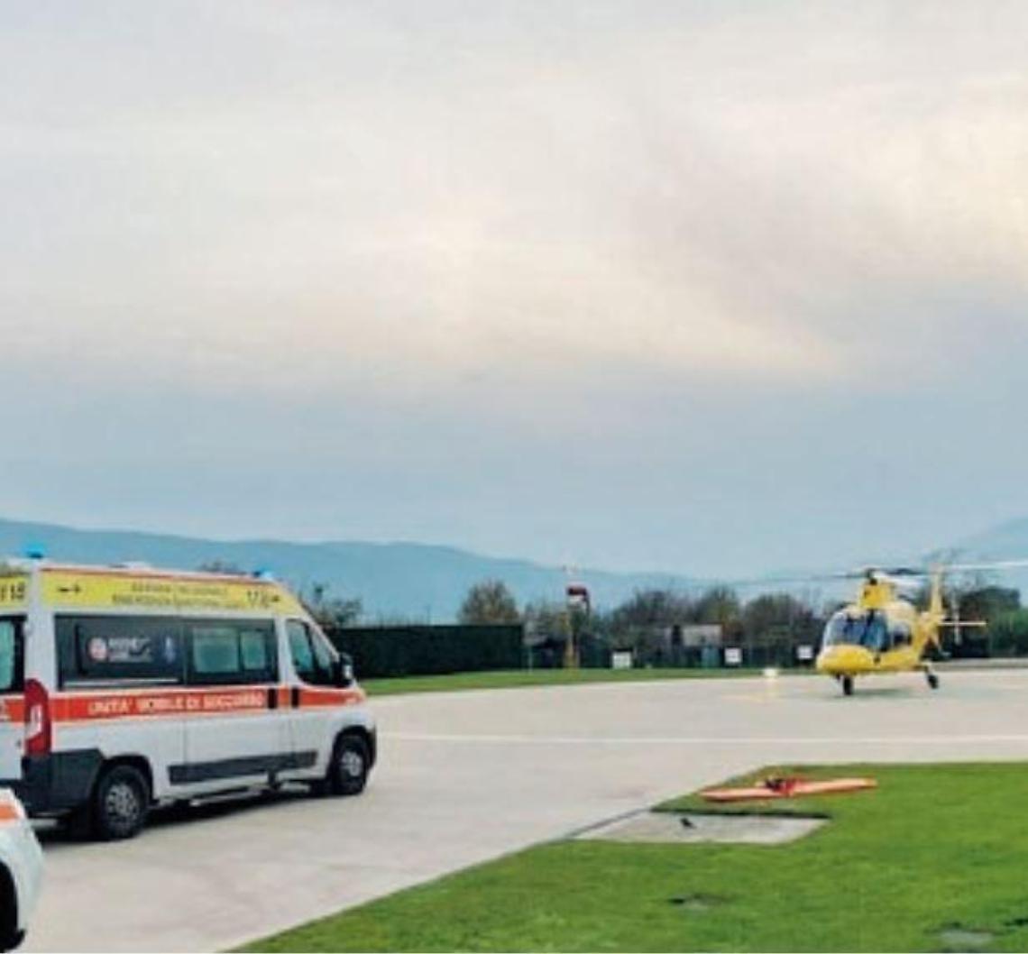 Infortunio sul lavoro, camionista ferito alla testa: è in gravi condizioni