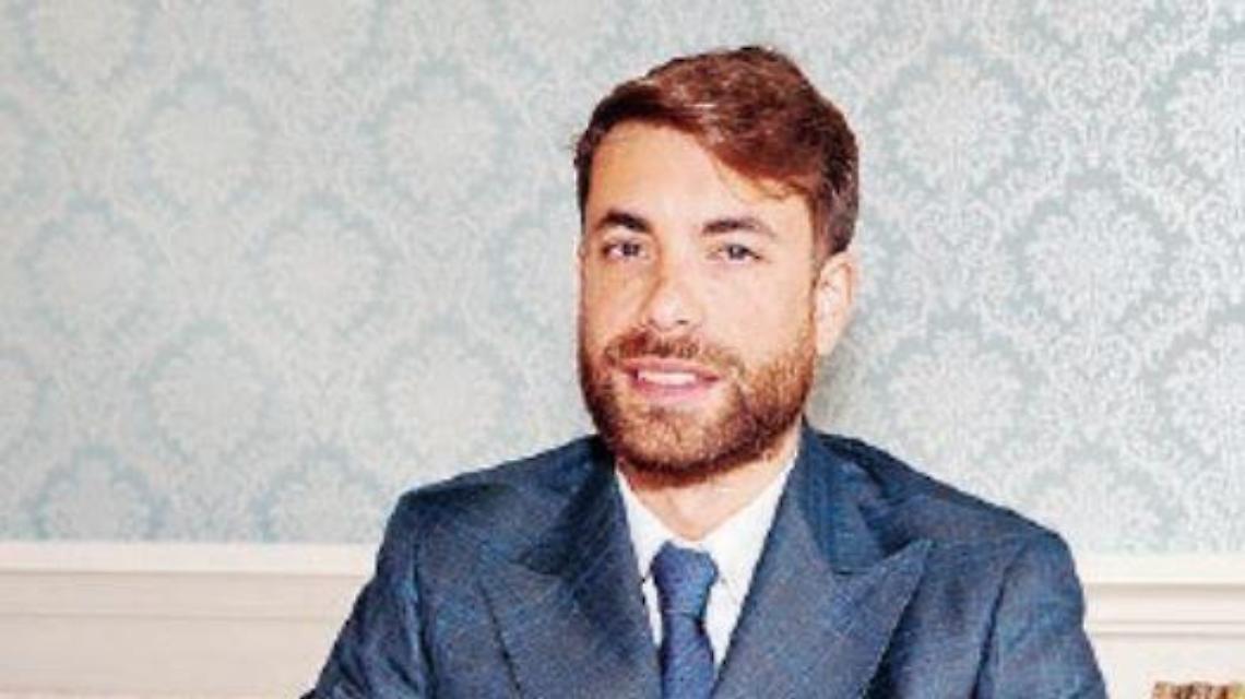 Rifiuti e farmacia, destini separati: il sindaco tira dritto sul suo piano