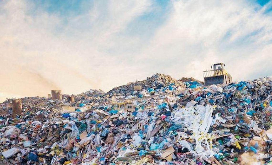 «Salute a rischio se vivi a meno di 5 km da una discarica»: lo studio choc