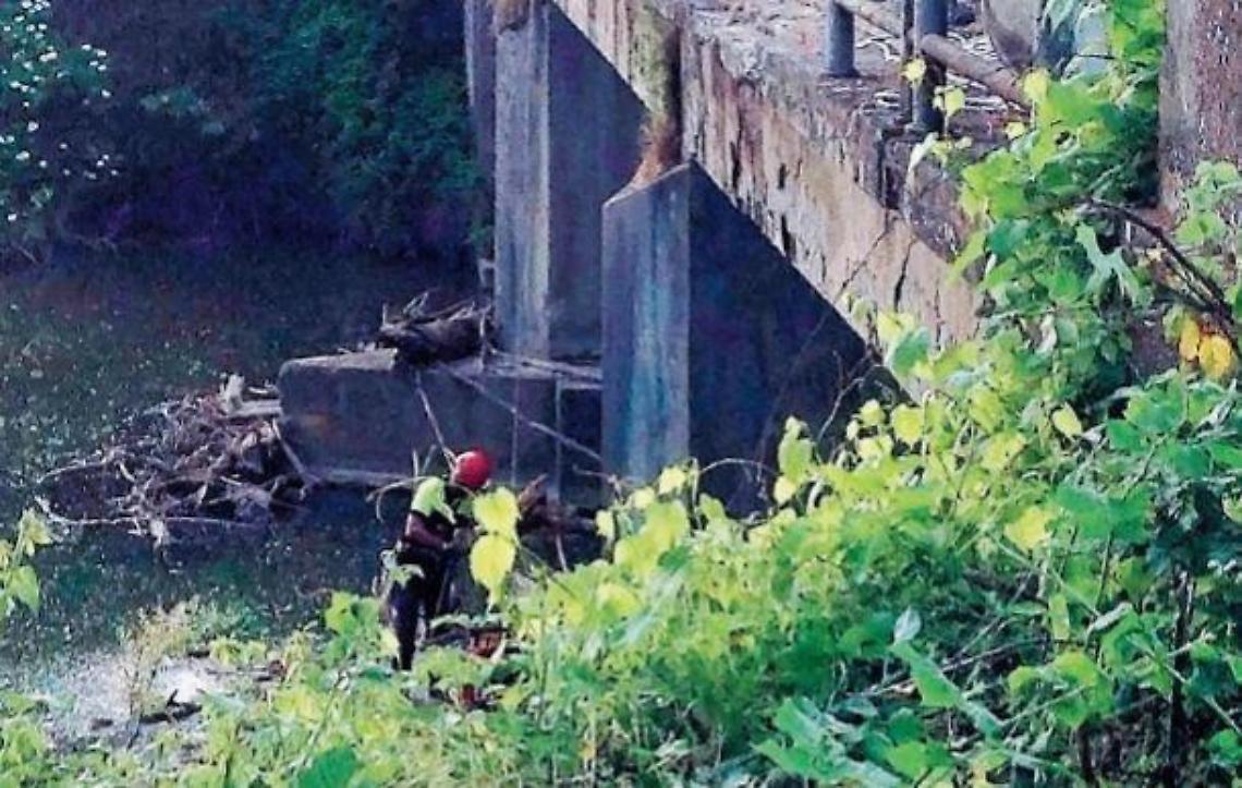 Auto precipita nel Sacco, muoiono moglie e marito: si va a processo
