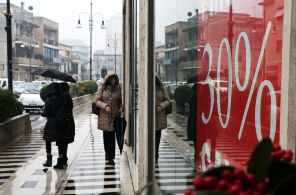 Saldi, è partito il conto alla rovescia: il via scatta dopodomani